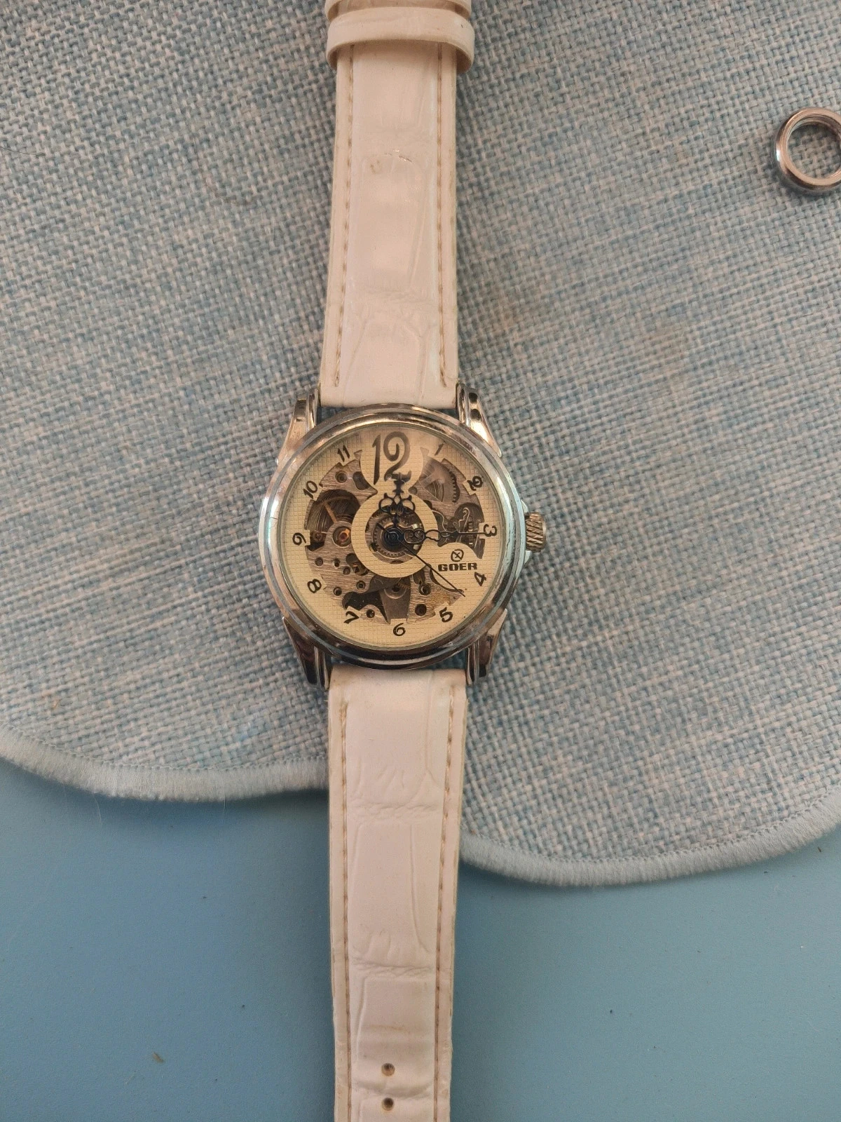 Montre automatique sans pile